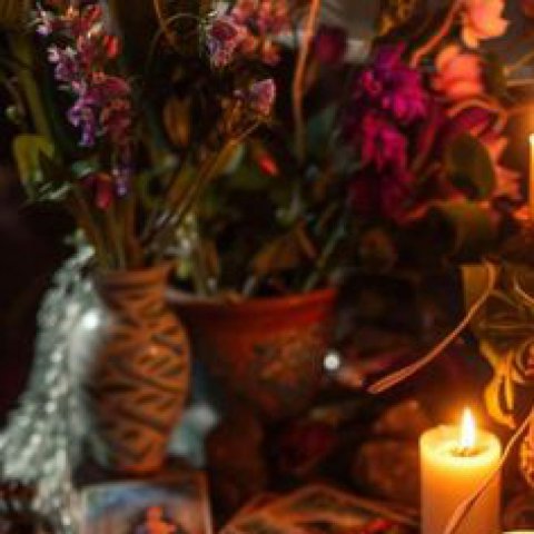 Cartomancia Teraputica: Um Caminho de Cura e Autoconhecimento